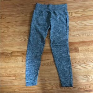 Gray Knit Leggings with Elastic Waistband